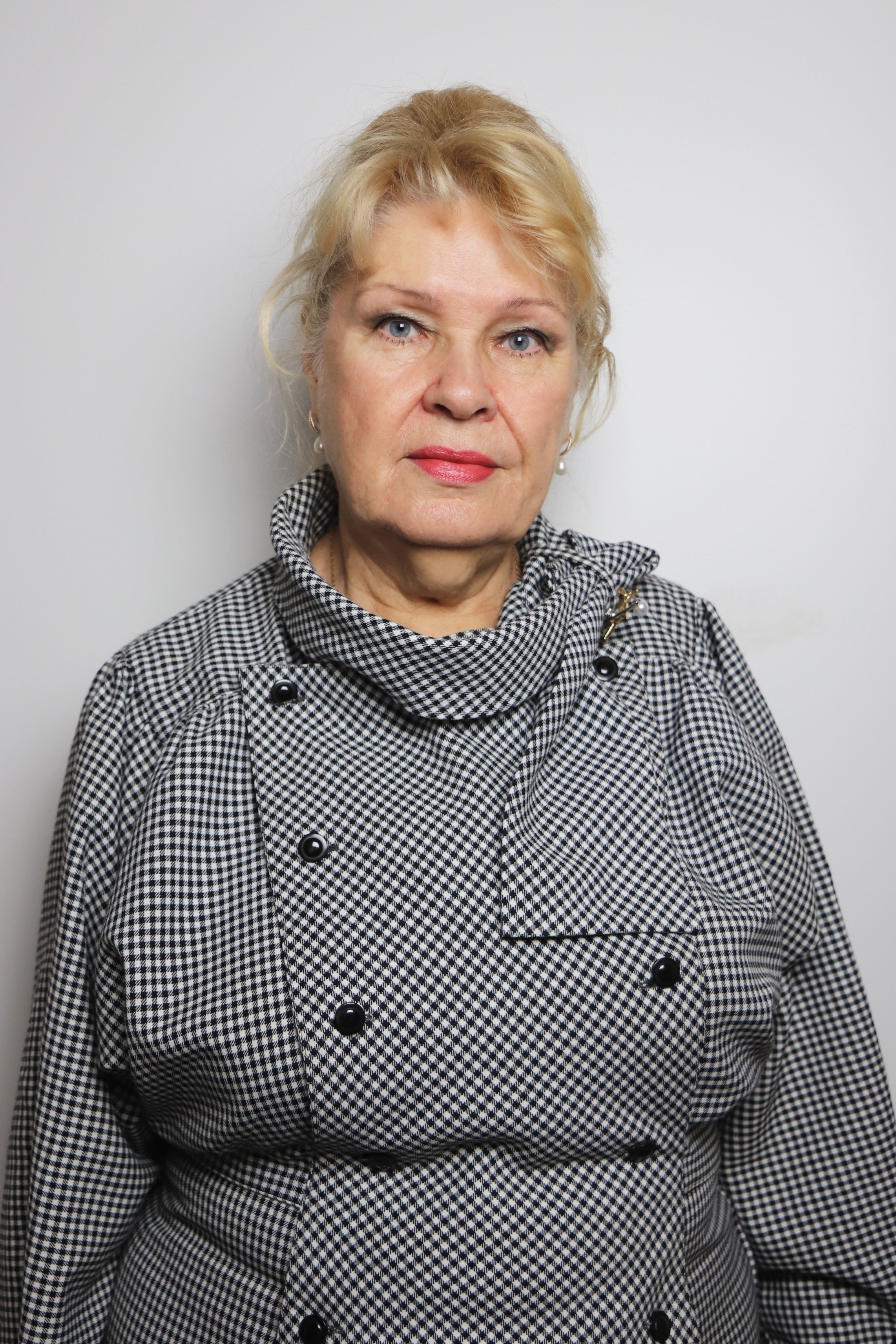 Лысунь Лариса Николаевна.